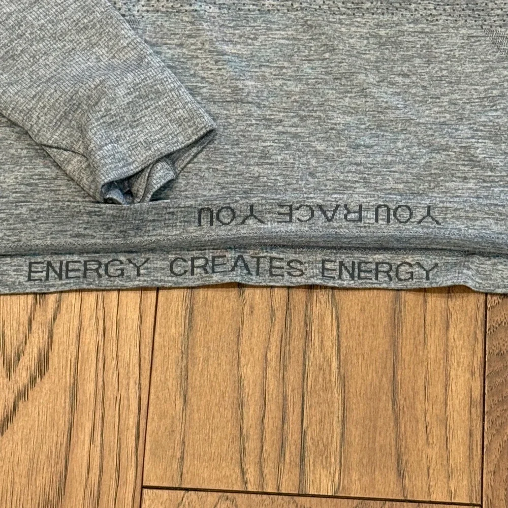 Lululemon Swiftly Tech Long Sleeve 2.0 Grey Heathered Crewneck Top Size‎ 6